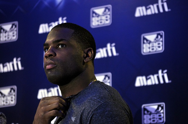 于波鸿来说 于波鸿来说