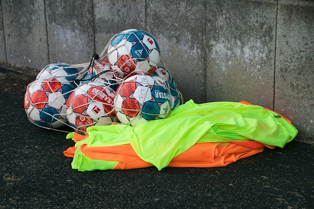 她凭借良好 她凭借良好